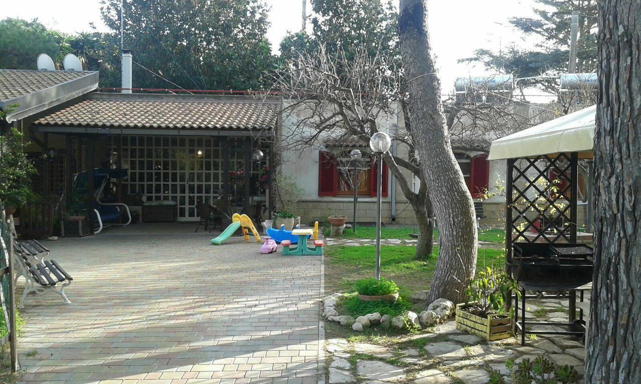 Bed and Breakfast Casina Delle Arti Сан-Катальдо Экстерьер фото